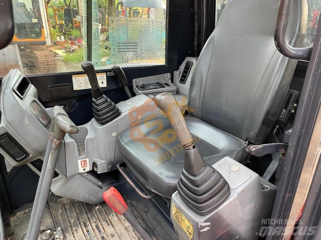Kubota KX 155 Minigrävare < 7t