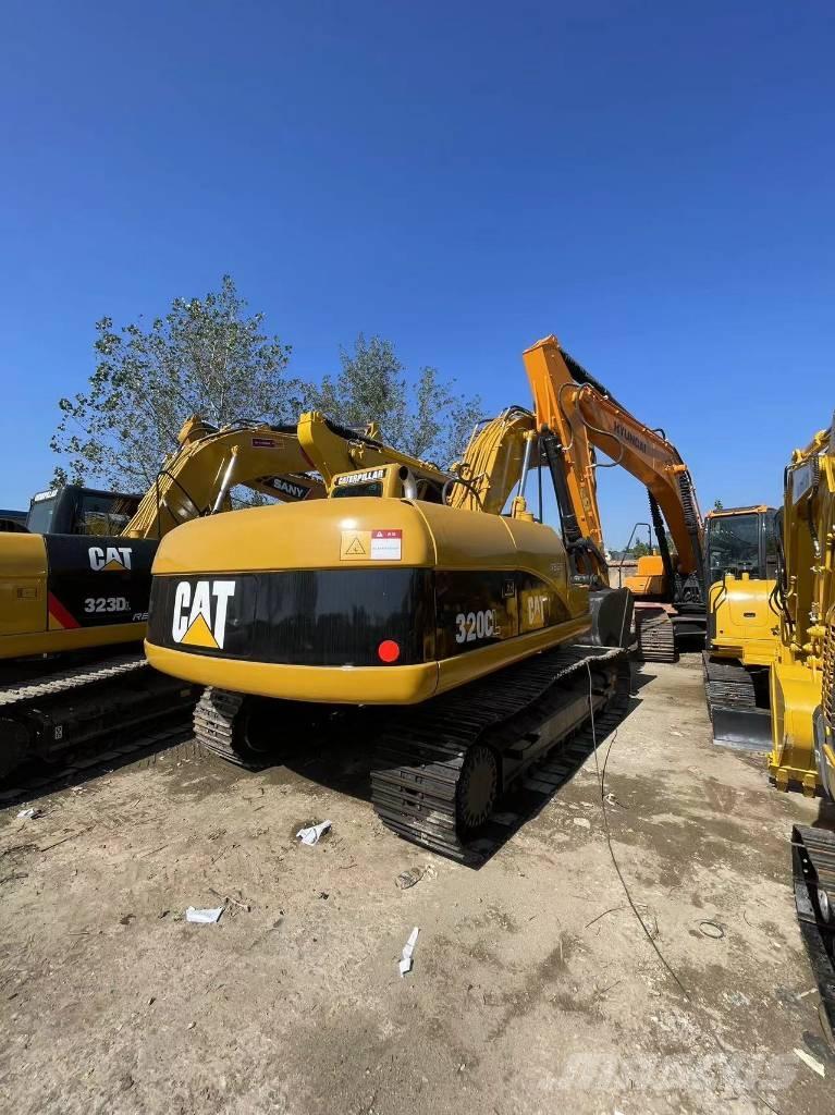 CAT 320 C Bandgrävare
