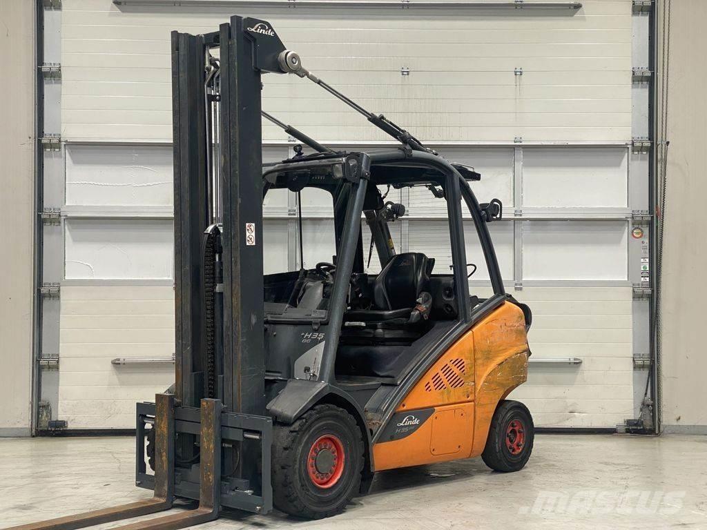 Linde H35T-02 Gasolmotviktstruckar
