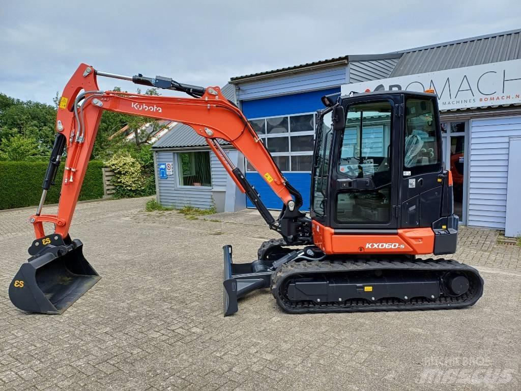 Kubota KX060-5 Minigrävare < 7t