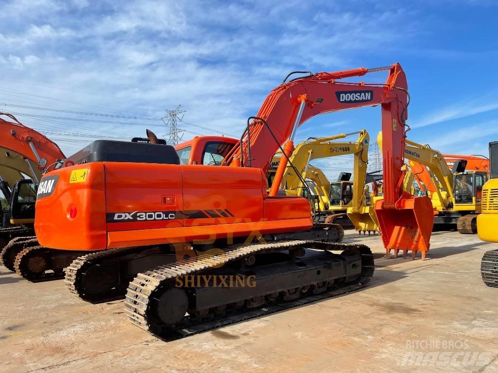Doosan 300LC Bandgrävare