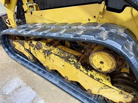 CAT 259D3 Kompaktlastare