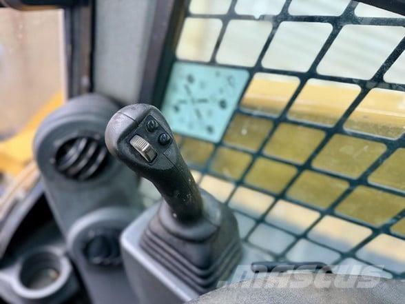 CAT 299D3 XE Kompaktlastare