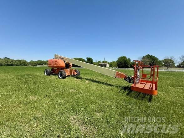 JLG 800S Teleskop bomliftar