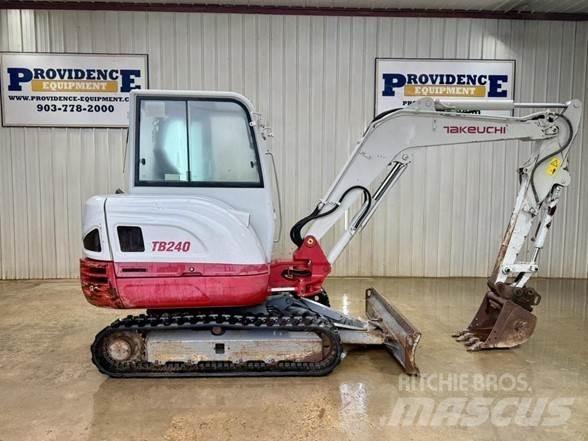 Takeuchi TB240 Minigrävare < 7t