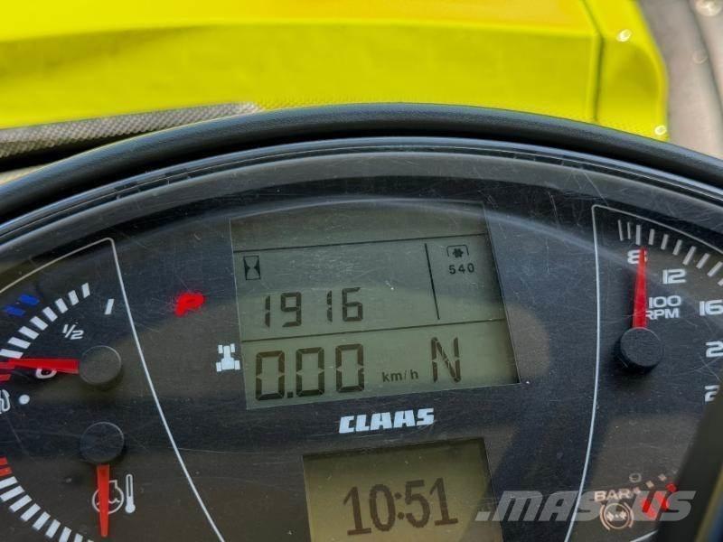 CLAAS AXION 870 Traktorer