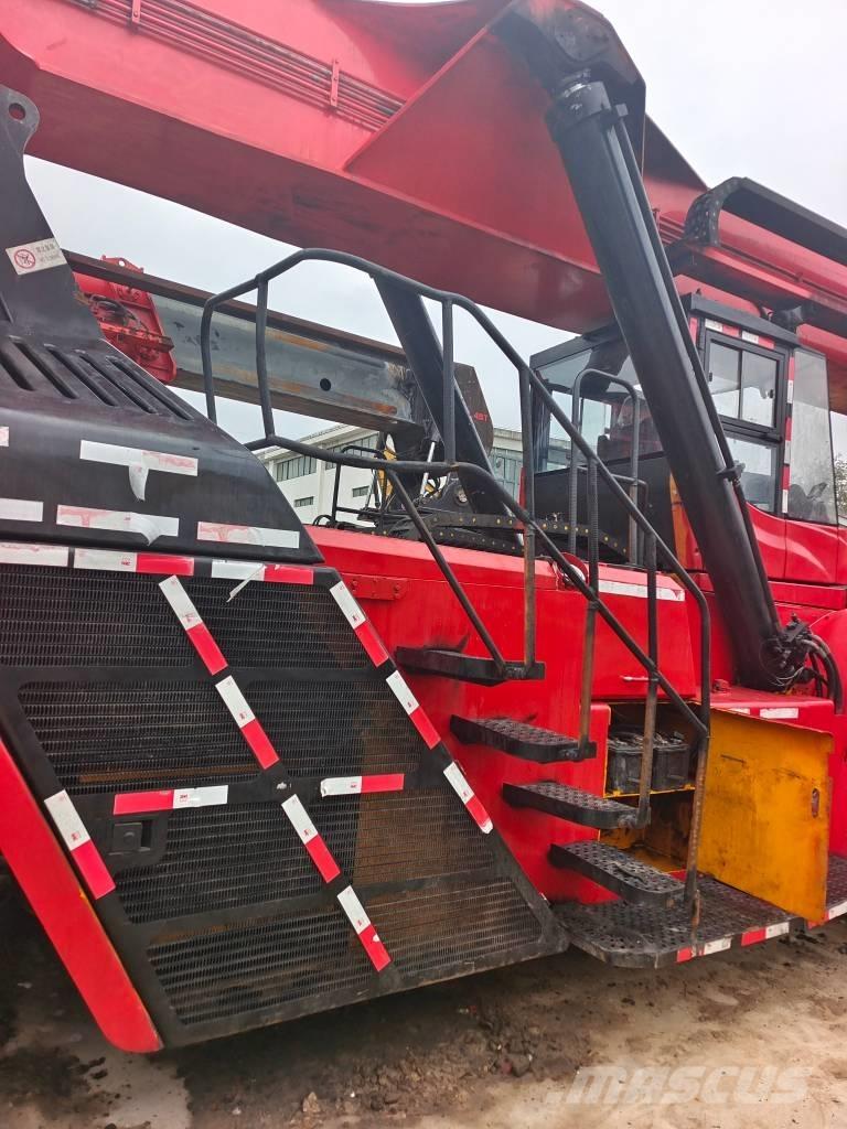 Sany SRSC 45 C30 Reachstackers