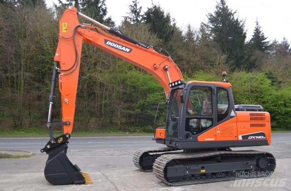 Doosan DX 140 LC-5 Bandgrävare