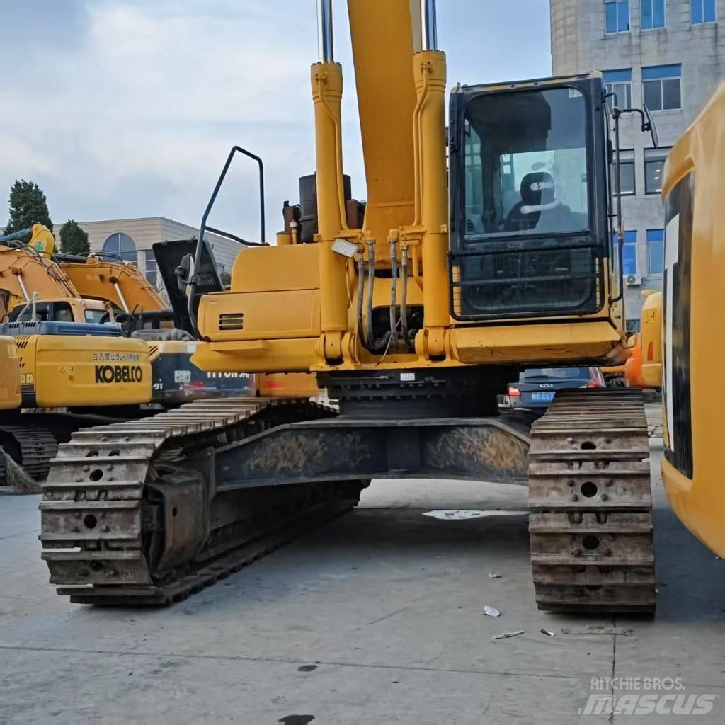 Komatsu PC460 Bandgrävare