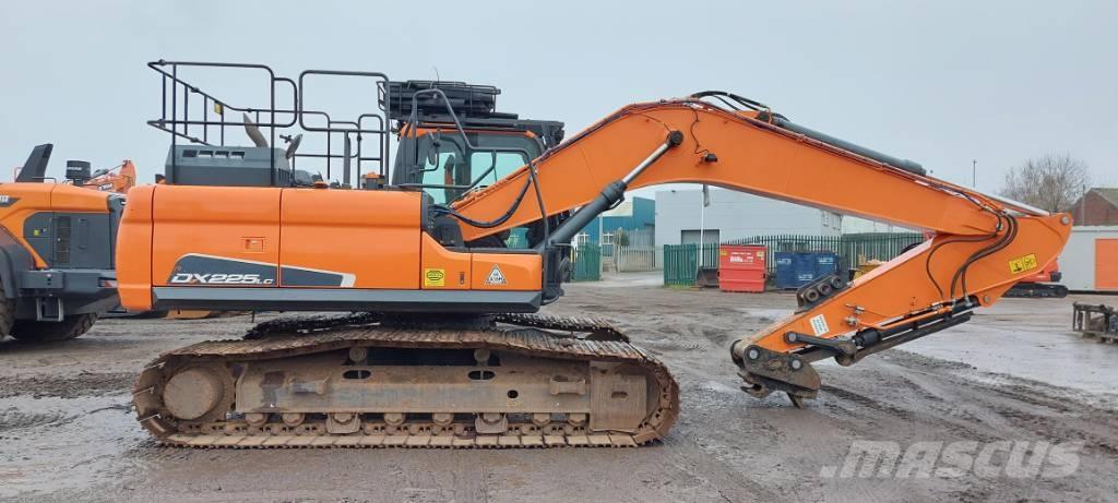 Develon DX225LC-5 Bandgrävare