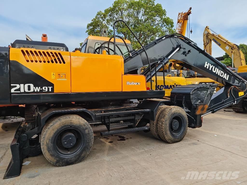 Hyundai r210w-9 Hjulgrävare