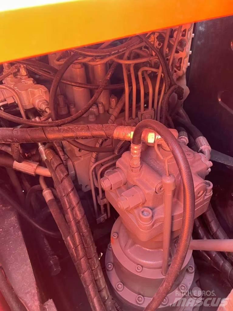 Hitachi 120 Bandgrävare