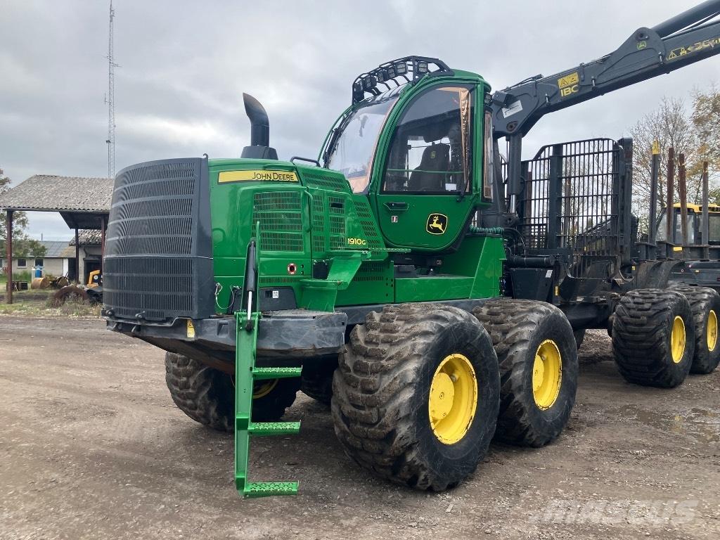 John Deere 1910G Skotare