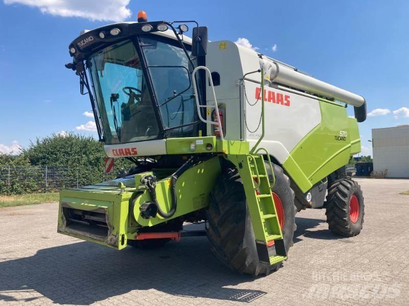 CLAAS TUCANO 570 Skördetröskor