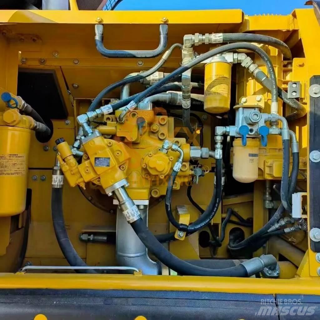 CAT 336 D Bandgrävare
