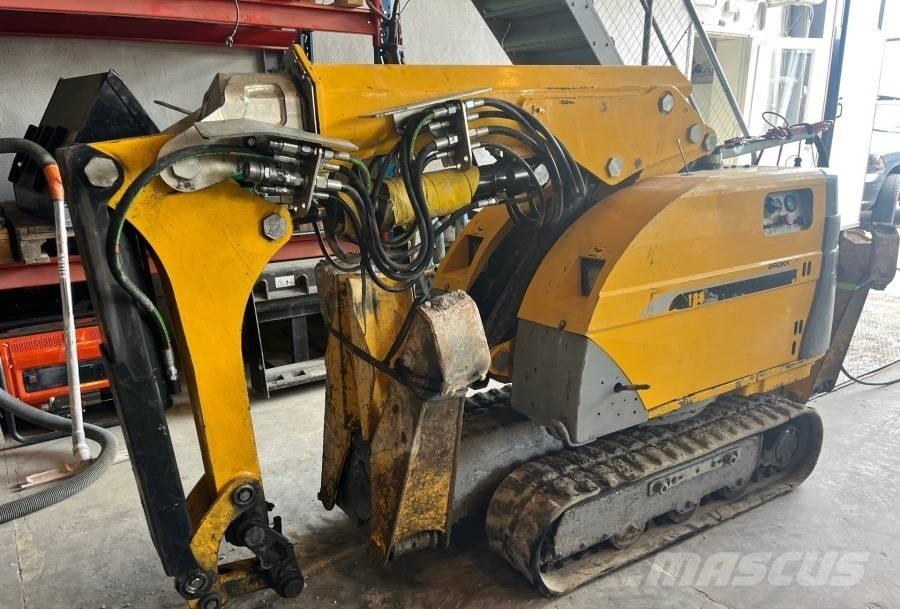 Brokk 180 Rivningsgrävare