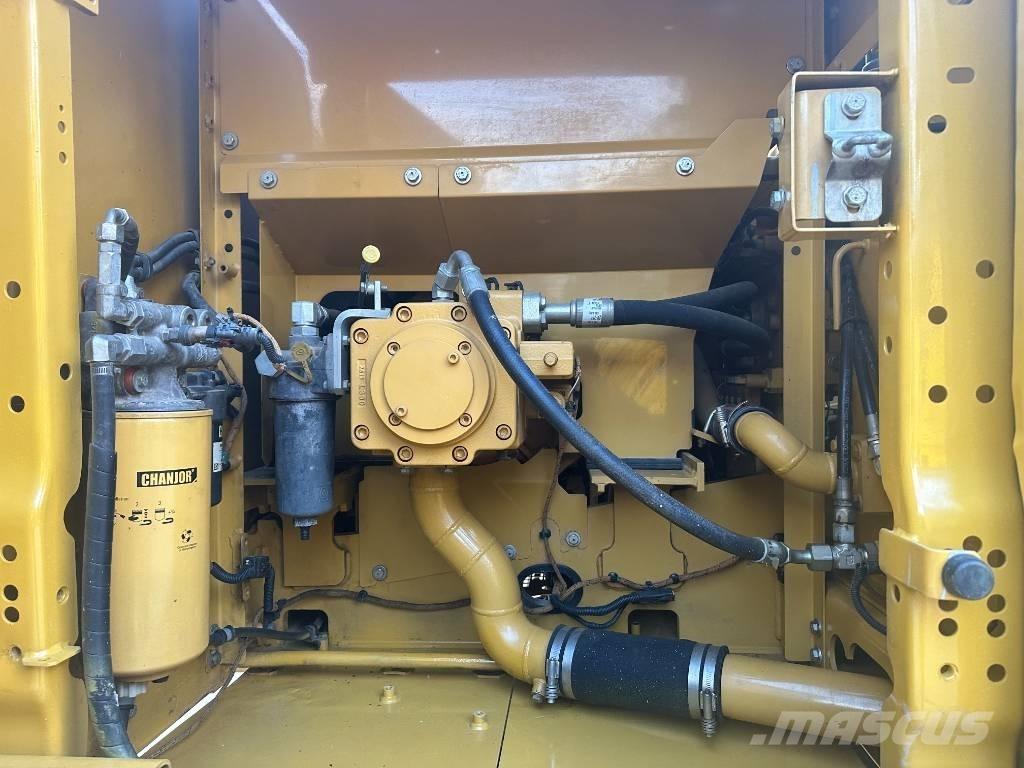 CAT 320 GC Bandgrävare
