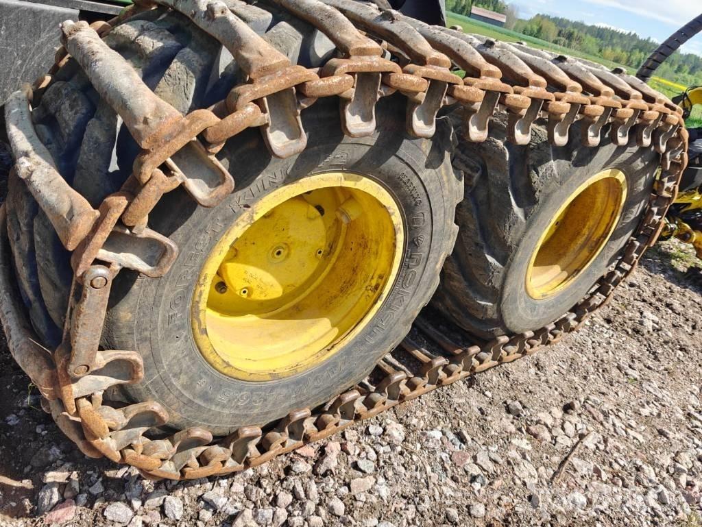 John Deere 1270 G Skördare