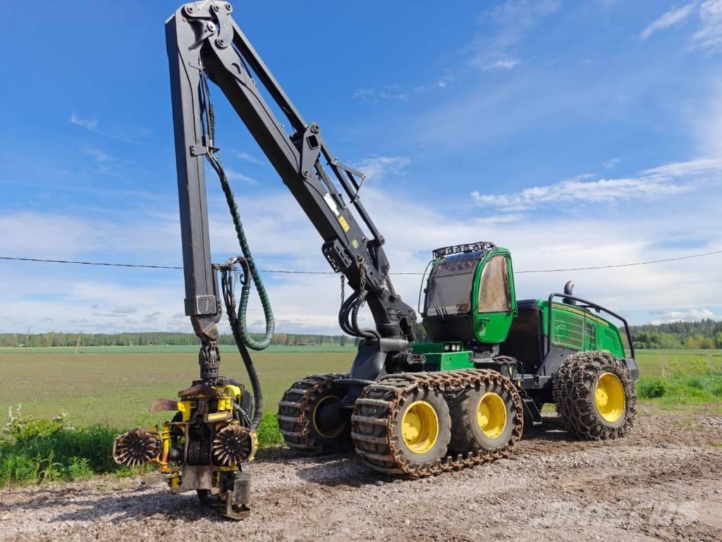John Deere 1270 G Skördare
