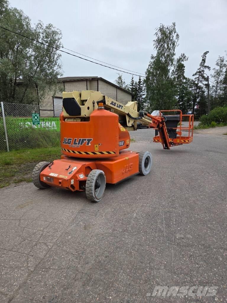 JLG E 400 AJPN Bomliftar