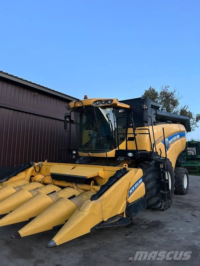 New Holland CX 5090 Skördetröskor