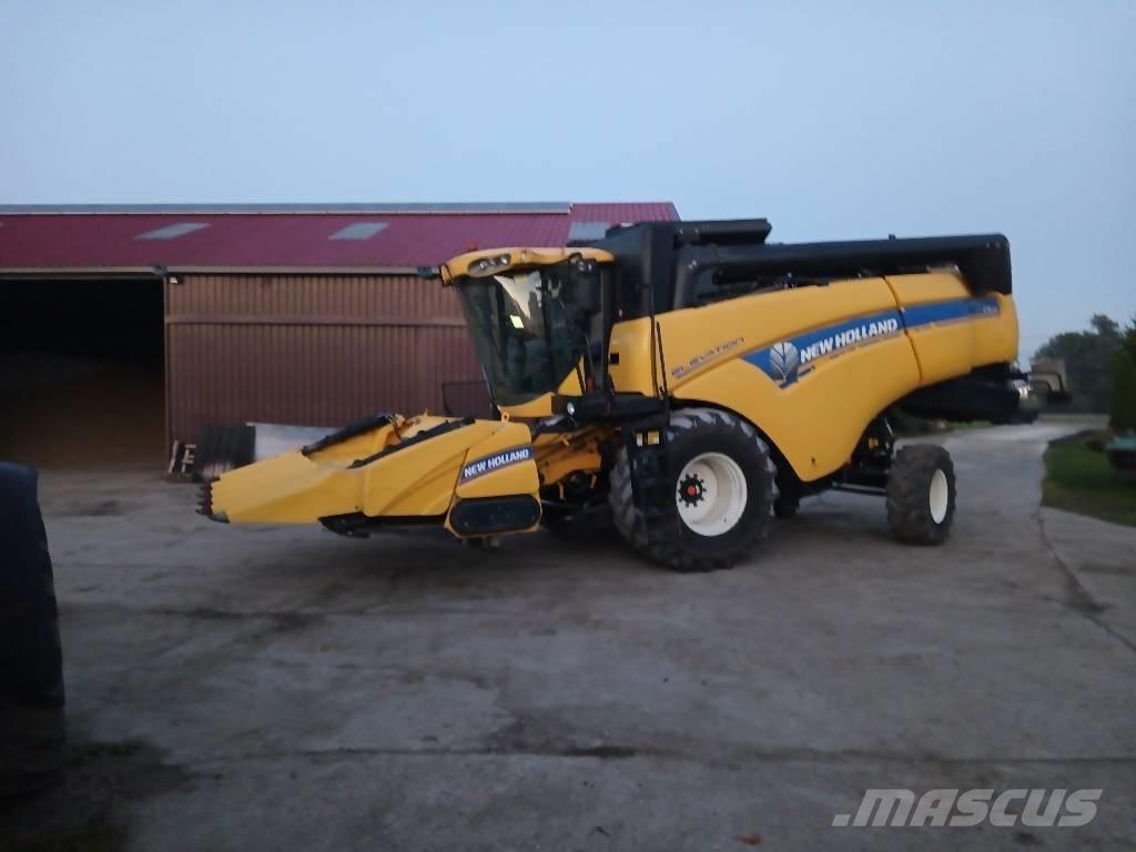 New Holland CX 5090 Skördetröskor