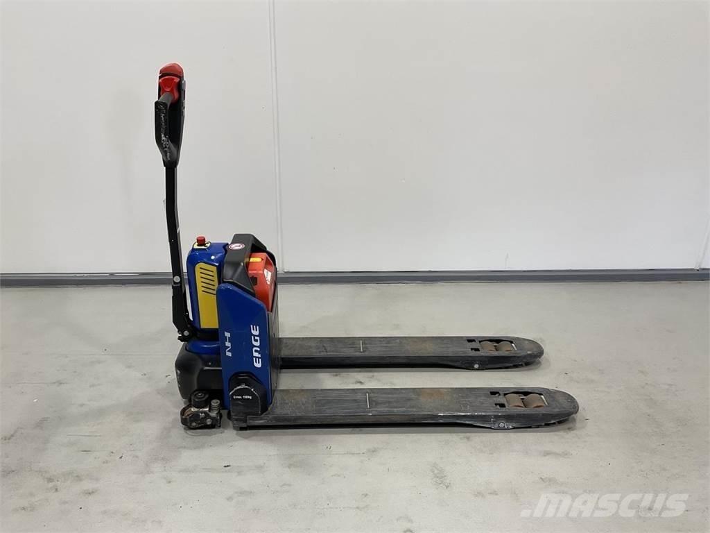 NH SKP1500E Låglyftare utan plattform