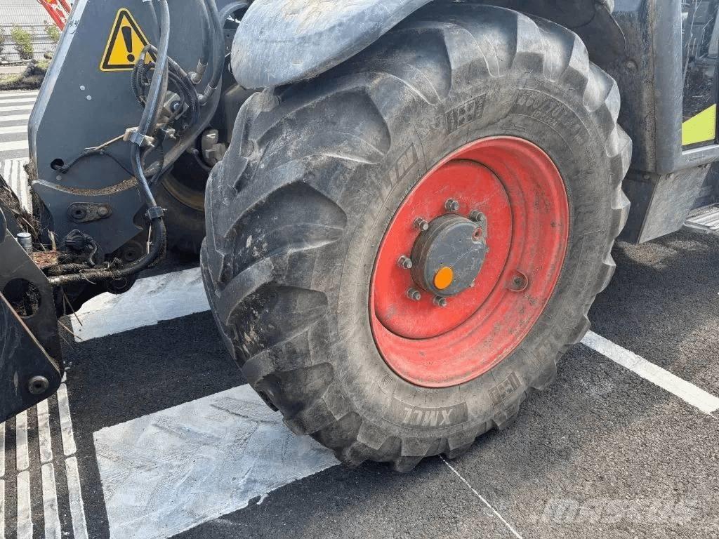 CLAAS Scorpion 6035 Redskapsbärare för lantbruk