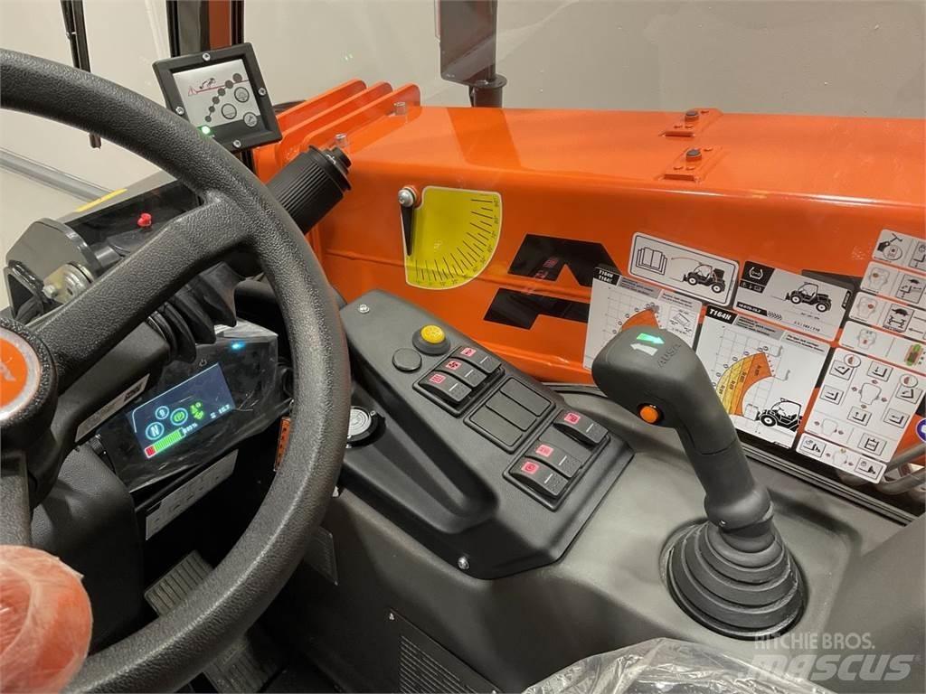 Ausa T164EX4 Teleskop bomliftar