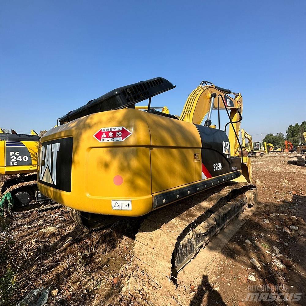 CAT 326D Bandgrävare
