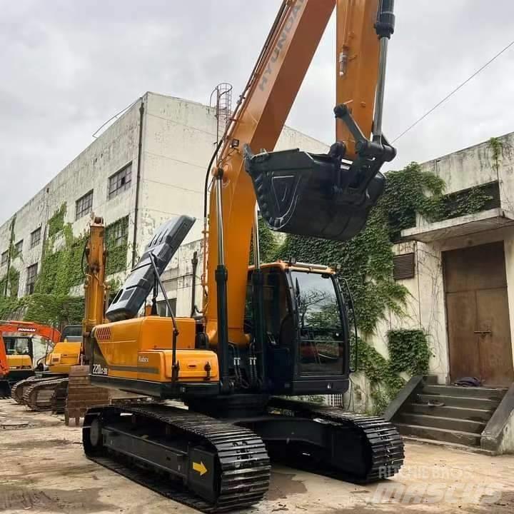 Hyundai R220LC-9S Bandgrävare