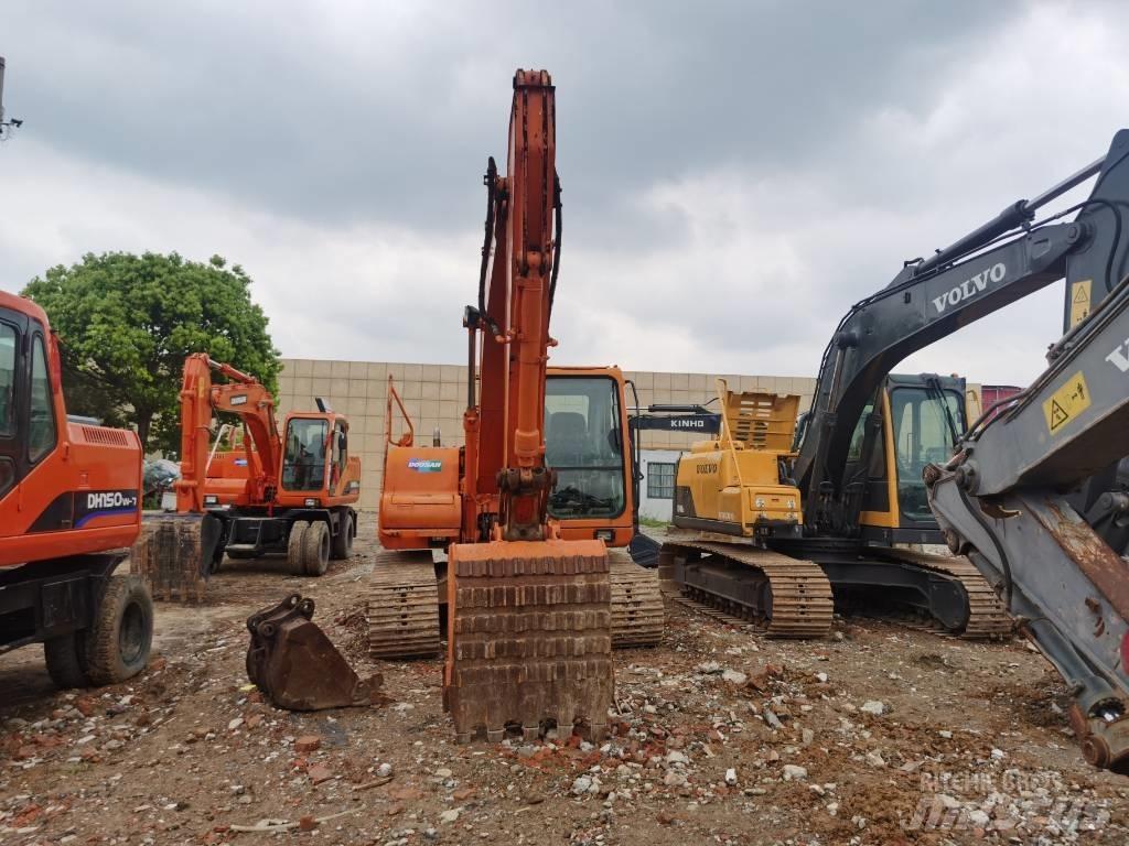 Doosan DH 150 LC-7 Bandgrävare