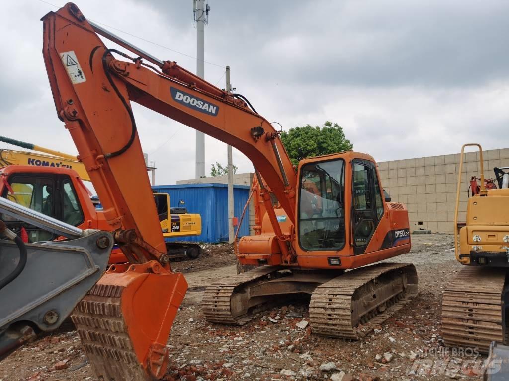 Doosan DH 150 LC-7 Bandgrävare