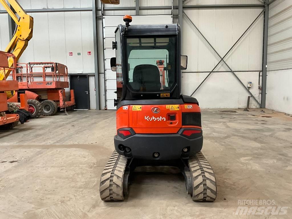Kubota U 27-4 HI Minigrävare < 7t