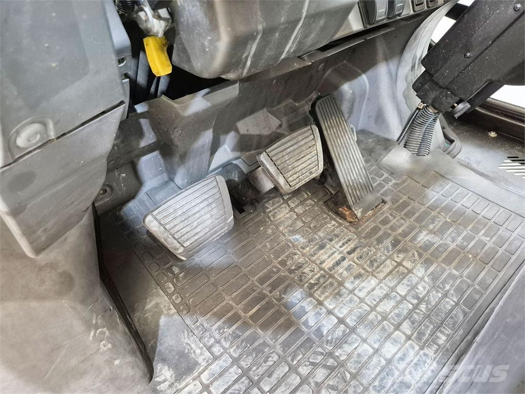 Mitsubishi FD25NT Dieselmotviktstruckar