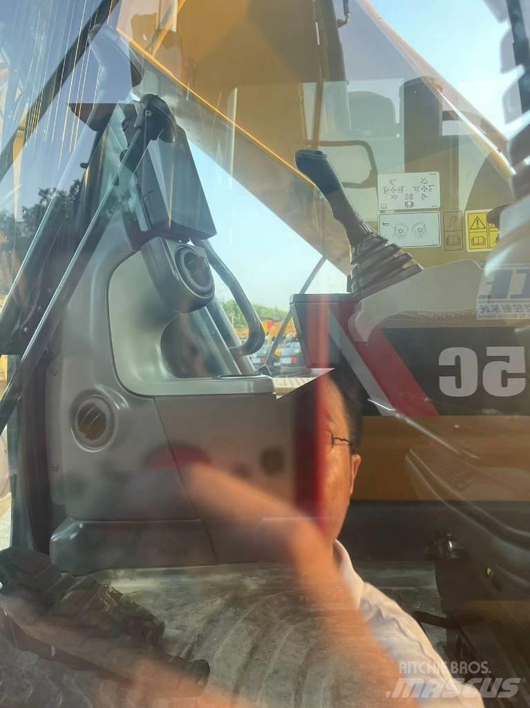 CAT 320gx Bandgrävare