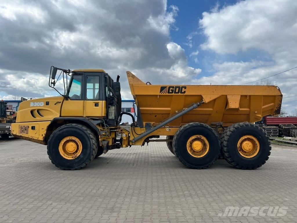 Bell B 30 D Midjestyrd dumper