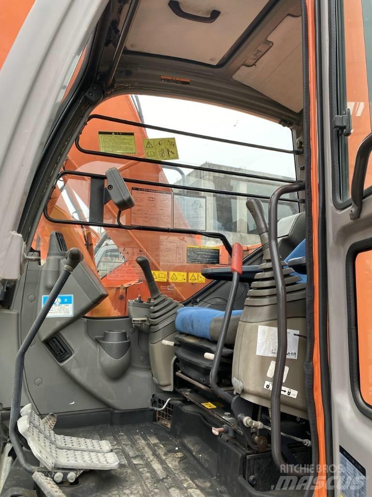 Hitachi 135 Bandgrävare