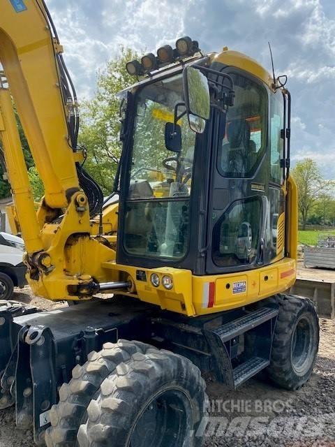 Komatsu PW 98 MR-11 Hjulgrävare
