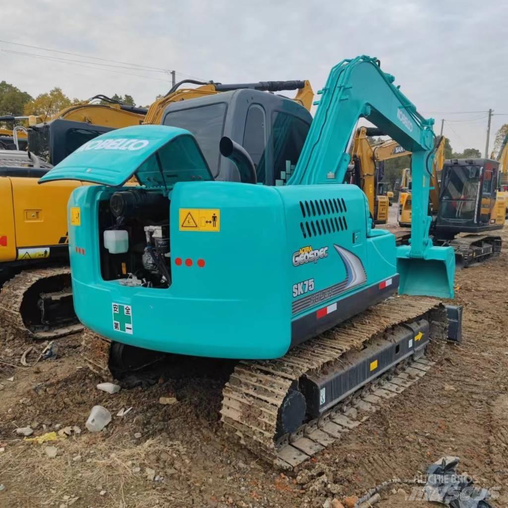 Kobelco SK 75 Bandgrävare