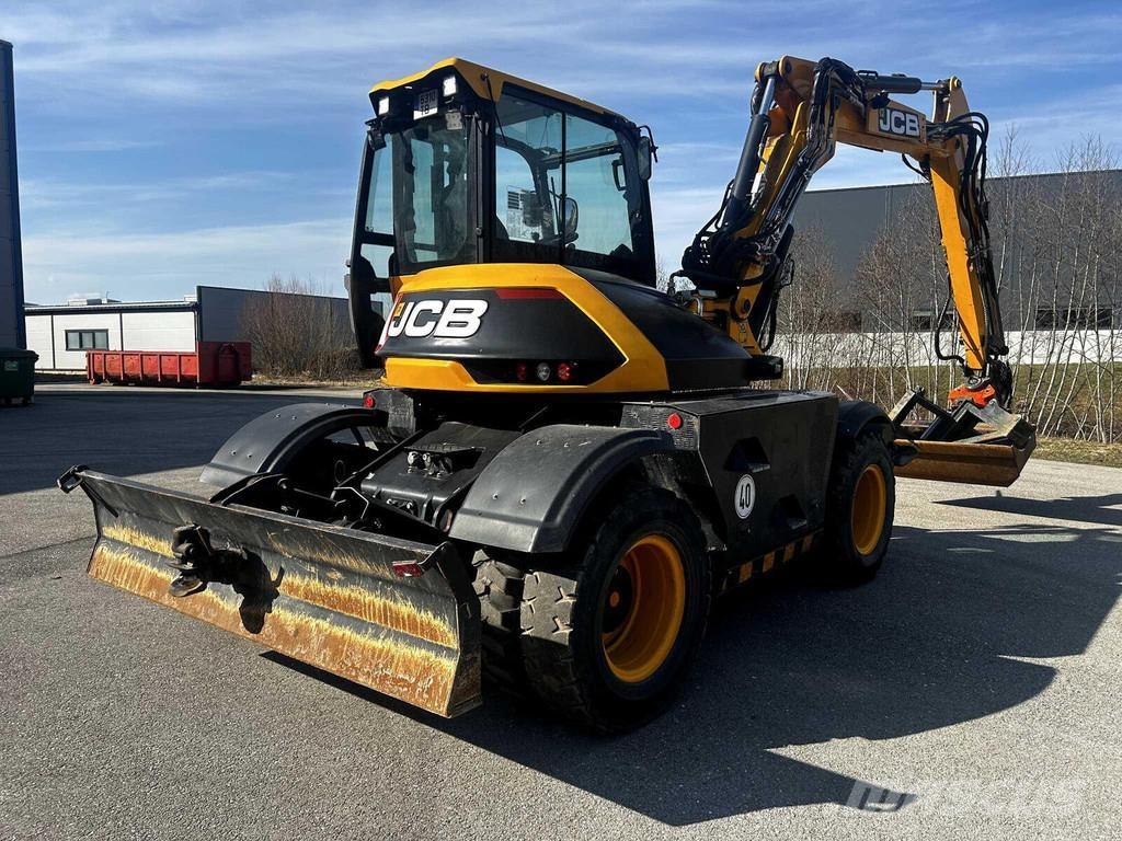 JCB HD110WT SV Midigrävmaskiner 7t - 12t