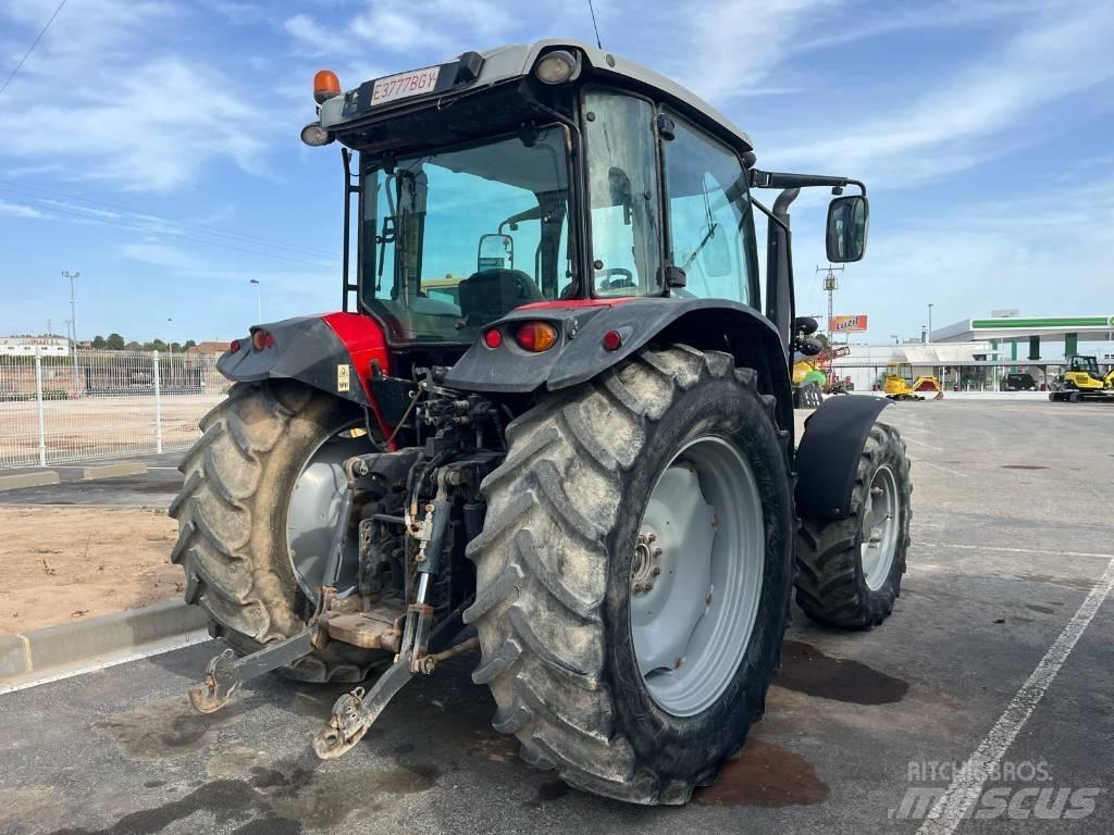 Massey Ferguson 5711 Traktorer