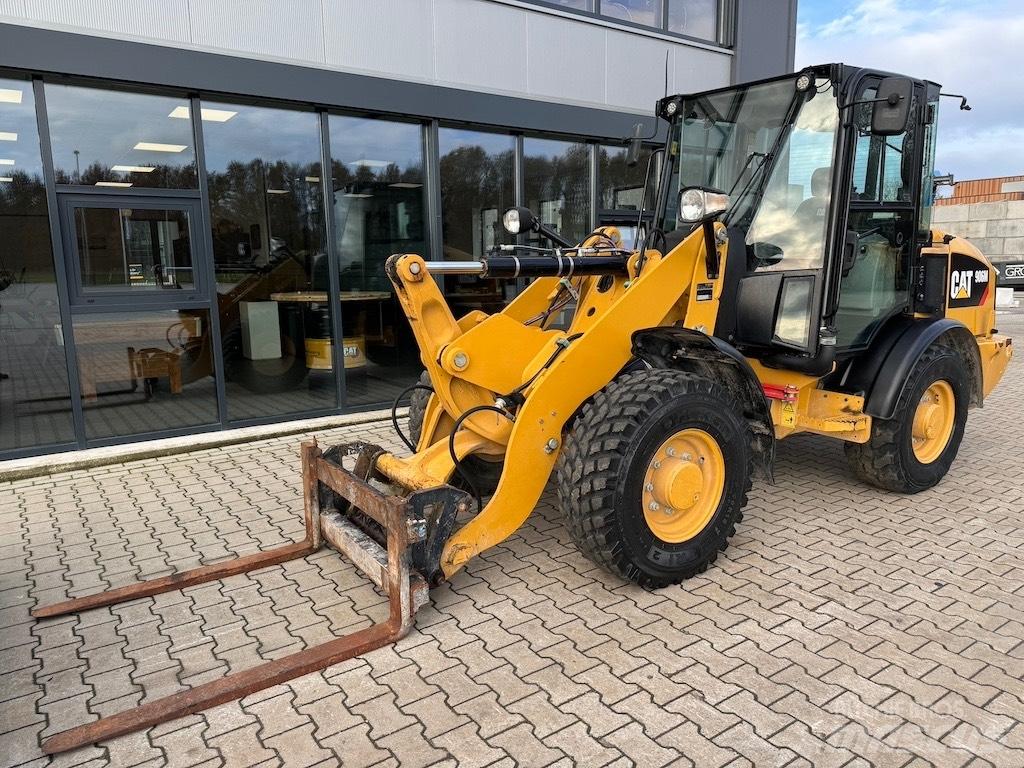 CAT 906M Hjullastare