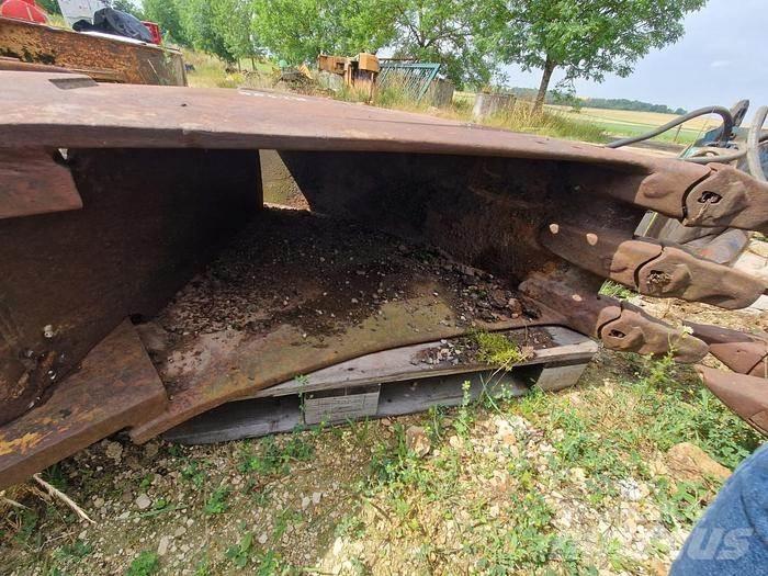 CASE 988 Skopor