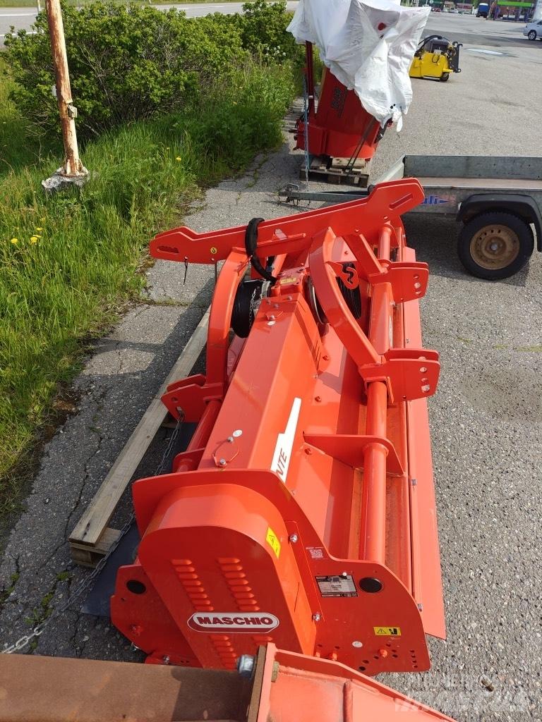 Maschio Bisonte 300 Betesputsare