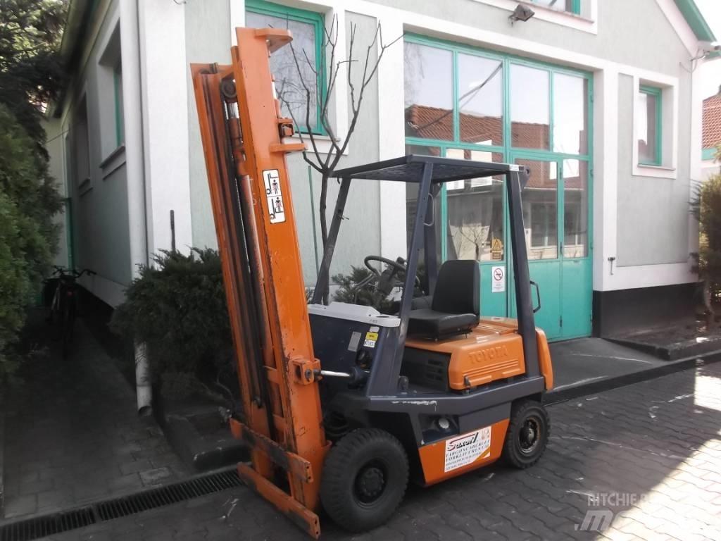 Toyota 3 FD 14 Dieselmotviktstruckar