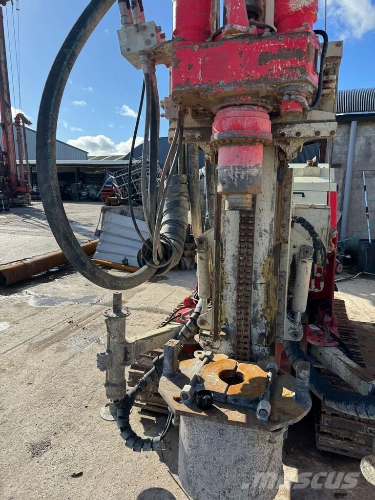 Comacchio MC 6 V Tunga borr