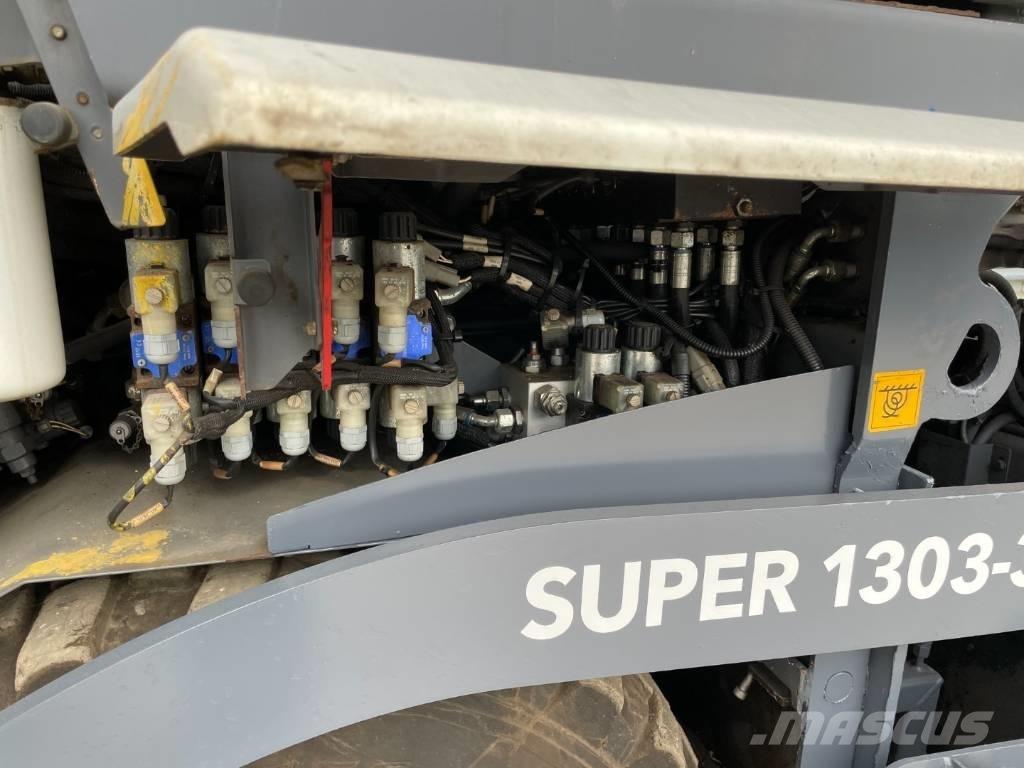 Vögele SUPER 1303-3I Asfaltsläggningsmaskiner
