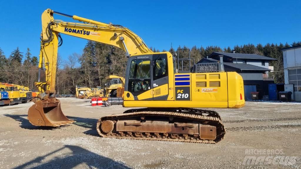 Komatsu PC 210 LC-11 Bandgrävare