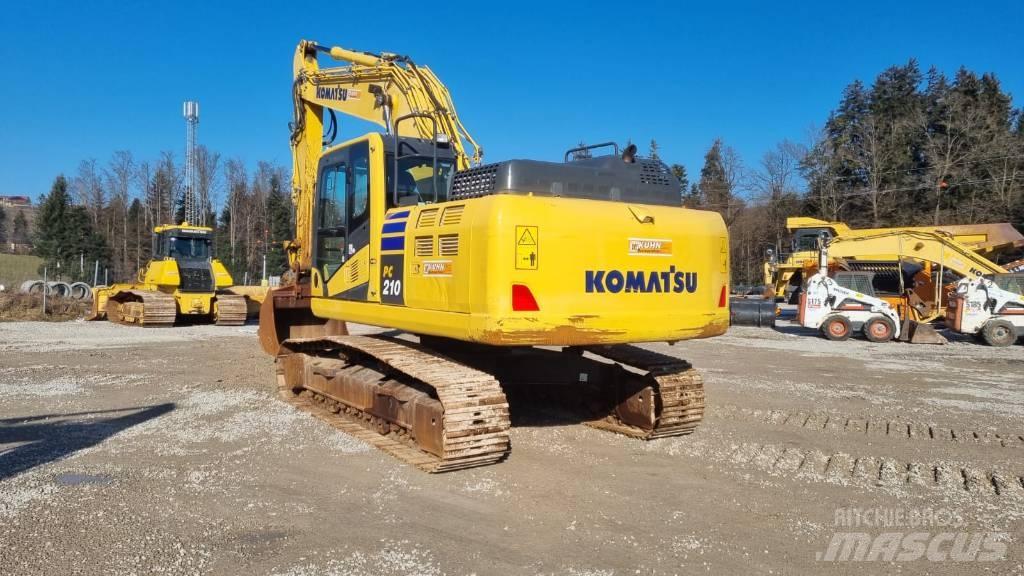 Komatsu PC 210 LC-11 Bandgrävare